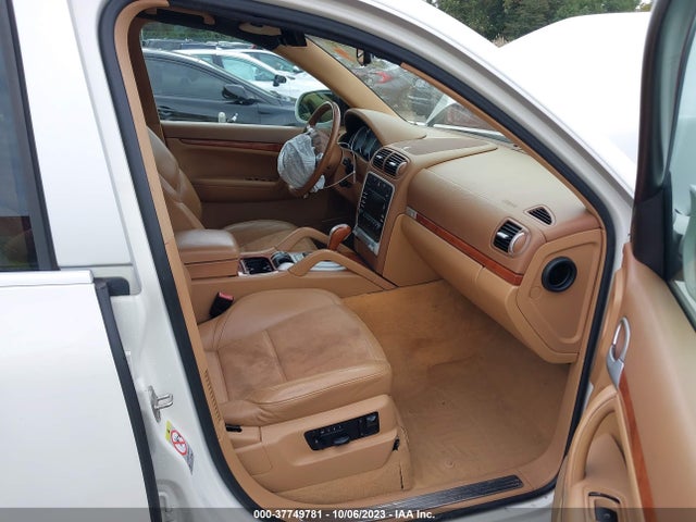 2009 PORSCHE CAYENNE WP1AB29P89LA40072 Photo 4