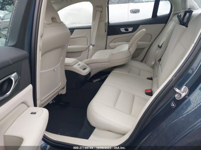 7JRL12FL9RG280692 Volvo S60 Plus Dark Theme