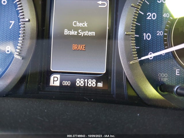 Toyota SIENNA LE 2018 5TDKZ3DC9JS922592 Image 16