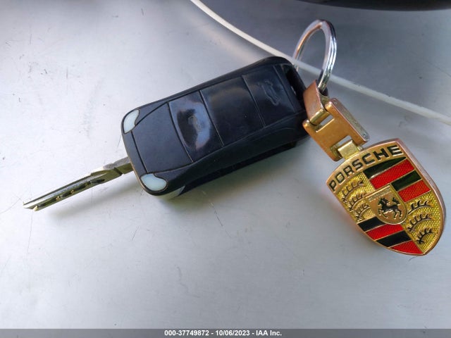 2004 PORSCHE CAYENNE WP1AB29PX4LA75074 Photo 10