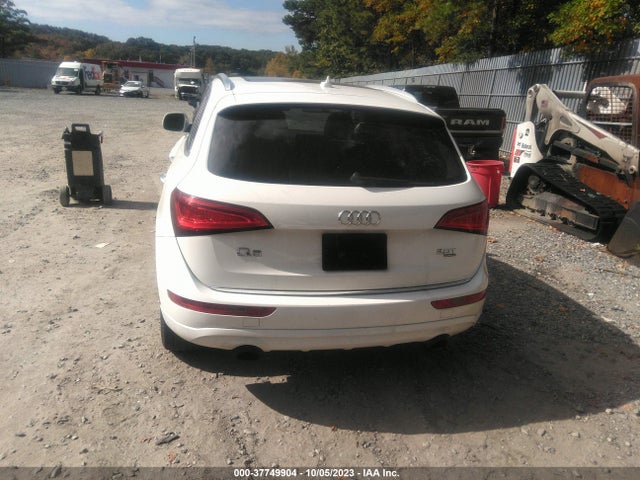 WA1CFAFP2FA025730 Audi Q5 PREMIUM