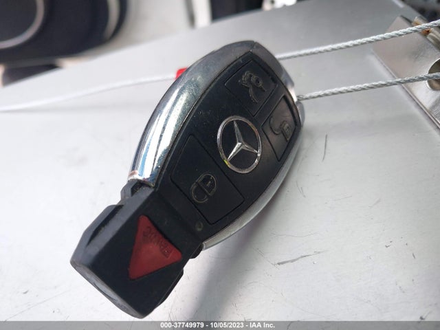 2008 MERCEDES-BENZ C-CLASS 3.0L VIN: WDDGF54X38F088171