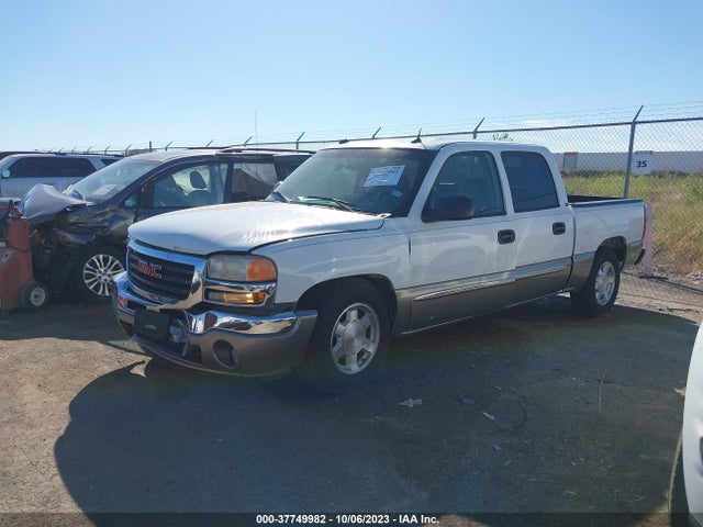 2005 GMC SIERRA 1500 SLT VIN: 2GTEC13T451394753
