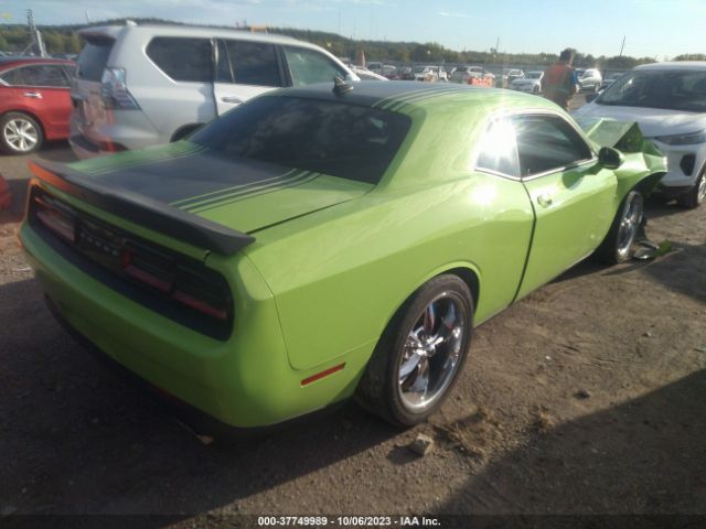 2C3CDZBT3FH885249 Dodge Challenger R/t Plus Shaker