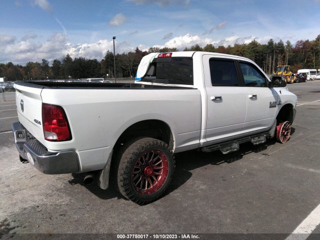 3C6UR5DL6JG218232 RAM 2500 Slt