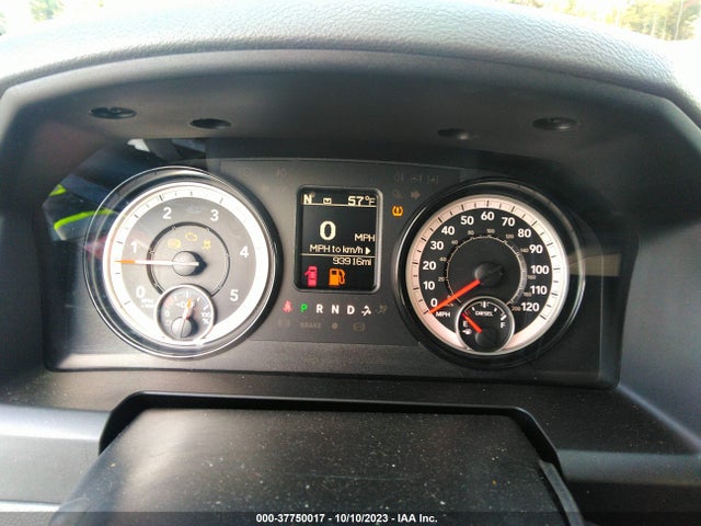 3C6UR5DL6JG218232 RAM 2500 Slt