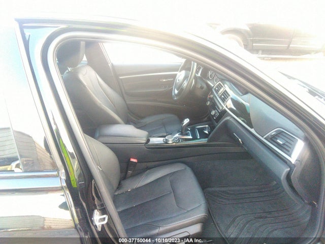 BMW 3 Series 328i 2016 WBA8E9G54GNT87298 Image 5