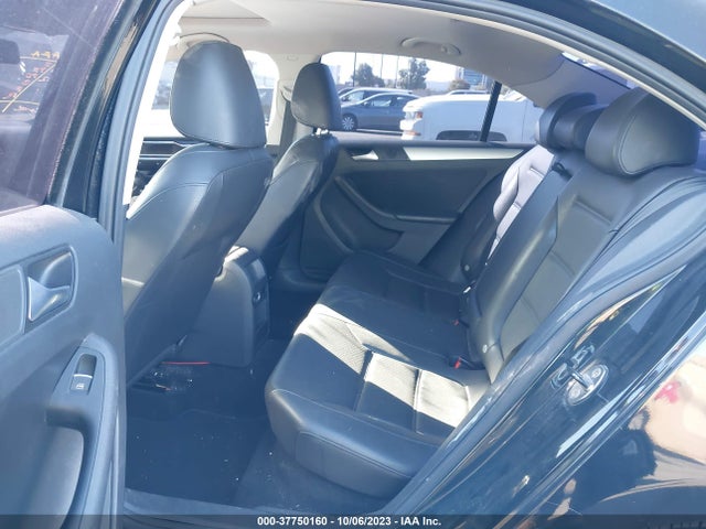 3VWD17AJ3EM432257 Volkswagen Jetta Sedan Se