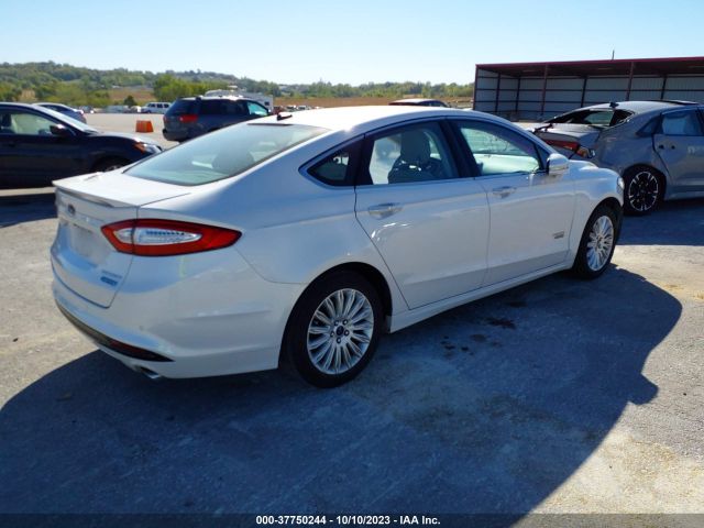 3FA6P0SU0ER395199 Ford Fusion Energi Titanium