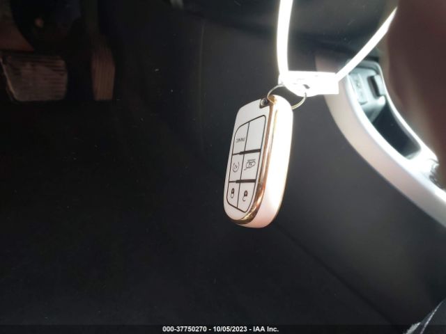 3C4NJCBB6KT851700 Jeep Compass Latitude