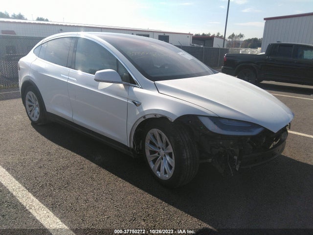 2017 5YJXCAE41HF075780 main image