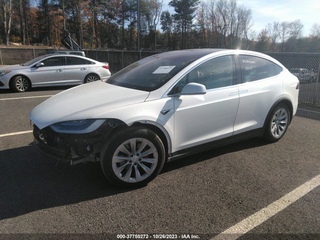 Tesla Model X P100d 2017 5YJXCAE41HF075780 Image 2