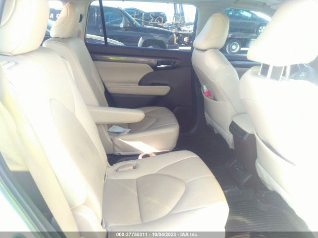 2021 TOYOTA HIGHLANDER 5TDDZRBH9MS124155 Photo 7