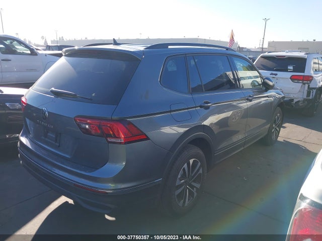3VVRB7AX8PM109823 Volkswagen TIGUAN S