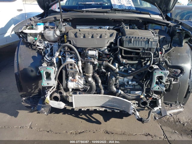 3VVRB7AX8PM109823 Volkswagen TIGUAN S
