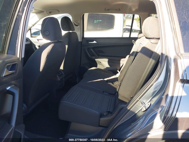 3VVRB7AX8PM109823 Volkswagen TIGUAN S