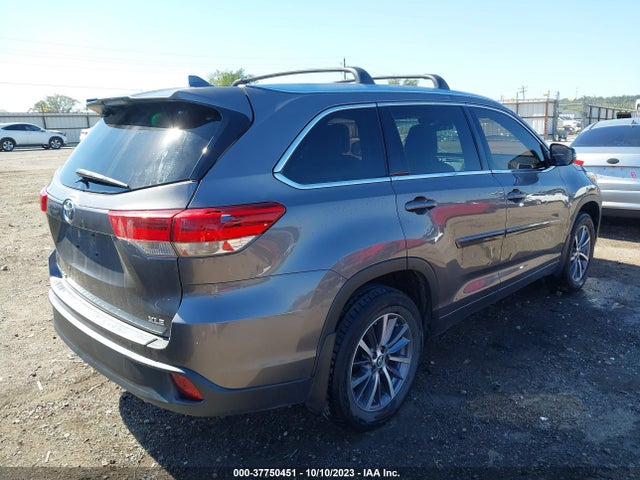 Toyota Highlander Xle/se 2017 5TDKZRFH2HS525117 Image 4