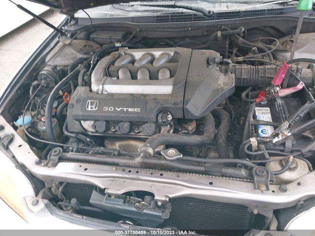 2000 HONDA ACCORD SDN EX W/LEATHER VIN: 1HGCG1658YA032915