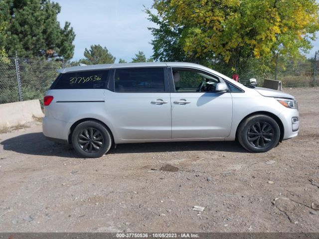 KNDMB5C11L6605837 KIA SEDONA LX
