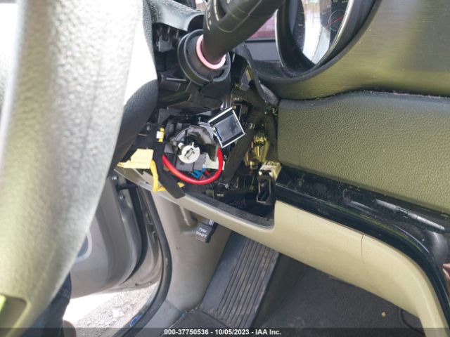 KNDMB5C11L6605837 KIA SEDONA LX
