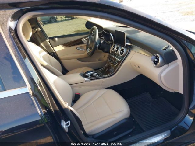 55SWF4KB1GU142124 Mercedes-Benz C 300 Sport 4matic/luxury 4matic/4matic