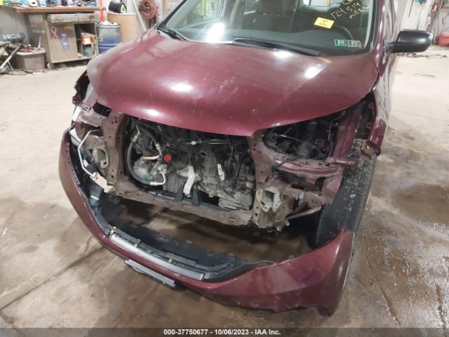 5J6RM4H35EL084740 Honda CR-V LX