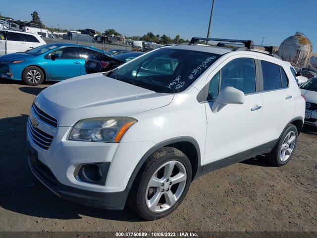 Chevrolet TRAX LTZ 2015 3GNCJTSB1FL245211 Image 2