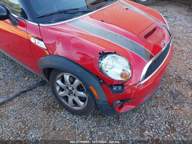 2010 MINI COOPER HARDTOP WMWMF7C58ATW89007 Photo 5