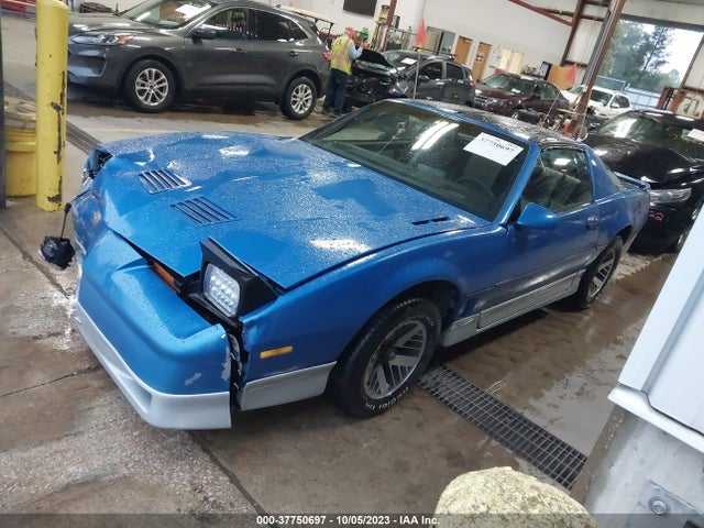 1985 PONTIAC FIREBIRD TRANS AM VIN: 1G2FW87H8FN202393