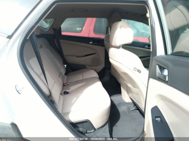 KM8J33A47GU149289 Hyundai TUCSON SE