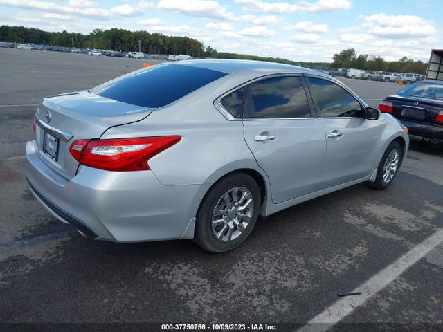 Nissan Altima 2.5 S 2017 1N4AL3AP1HC471308 Image 4