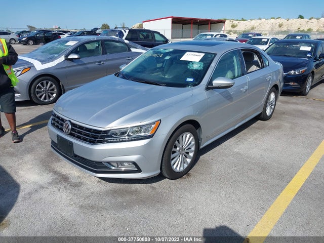 1VWBS7A33GC047520 Volkswagen Passat 1.8t Se