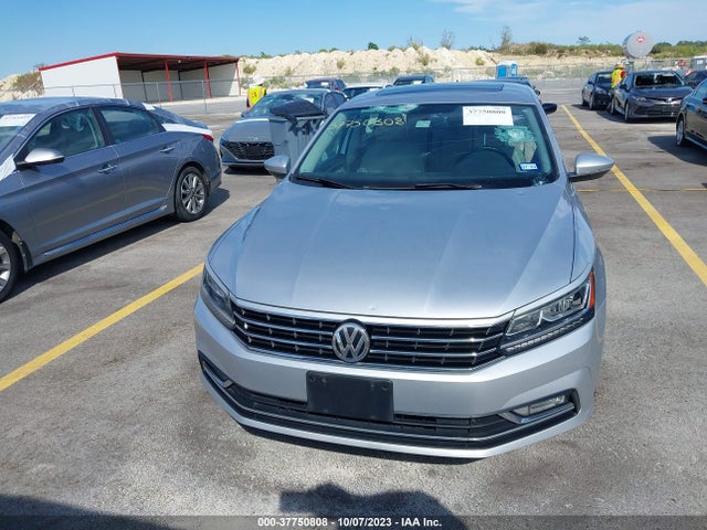1VWBS7A33GC047520 Volkswagen Passat 1.8t Se