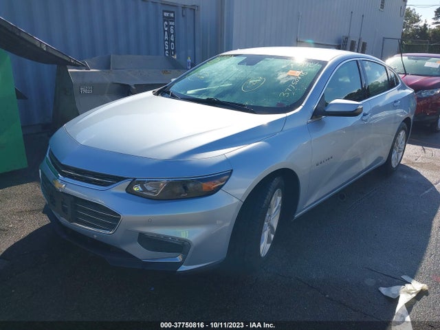 Chevrolet MALIBU LT 2018 1G1ZD5ST5JF212769 Image 2