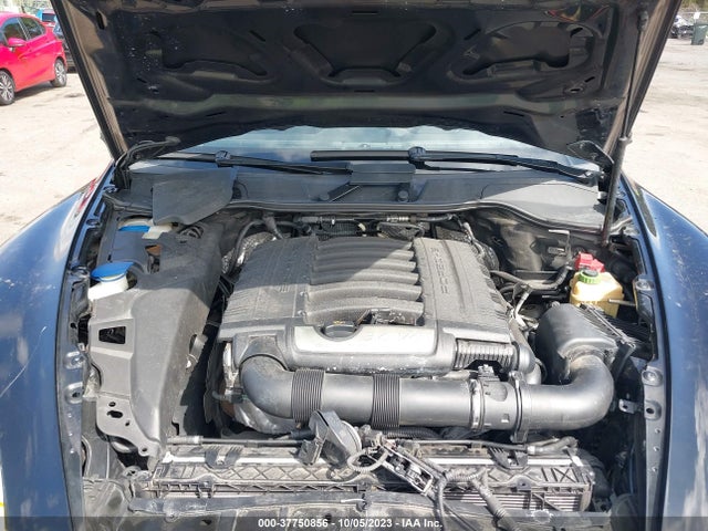 2012 PORSCHE CAYENNE VIN: WP1AA2A22CLA05022