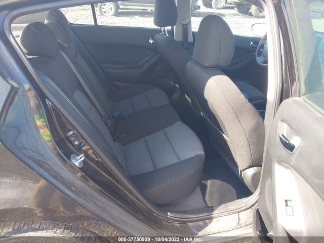 KIA Forte 5-door Lx 2016 KNAFK5A86G5593296 Image 8