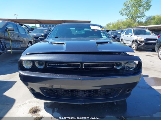 Dodge Challenger Sxt 2018 2C3CDZAG8JH294931 Image 12