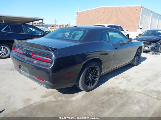 Dodge Challenger Sxt 2018 2C3CDZAG8JH294931 Image 4