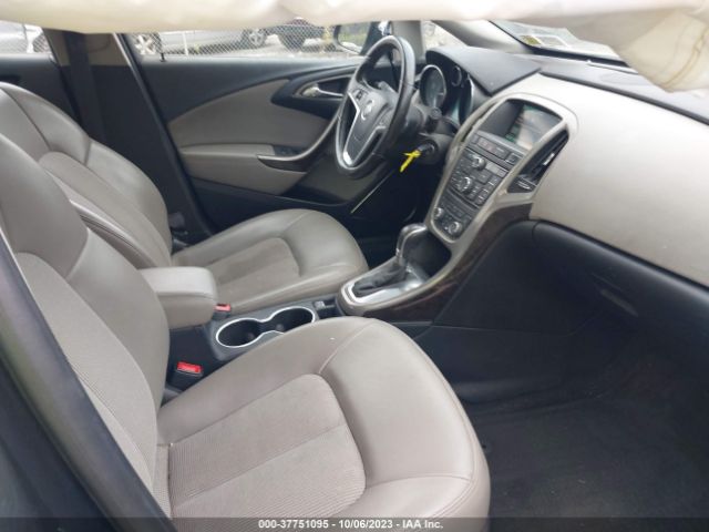 1G4PR5SK9E4149406 Buick Verano Convenience Group