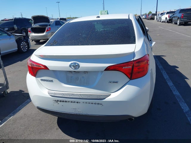 Toyota Corolla Xse 2018 5YFBURHE6JP744761 Image 17