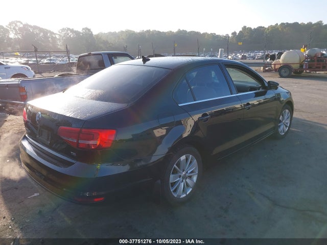3VWD17AJXFM407597 Volkswagen Jetta Sedan 1.8t Se W/connectivity