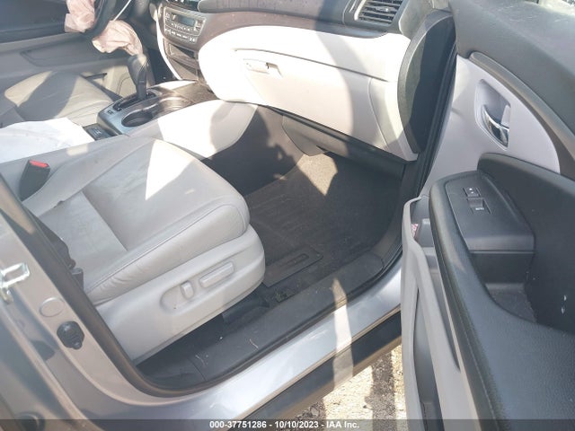 2019 HONDA PILOT EX-L VIN: 5FNYF6H57KB007116
