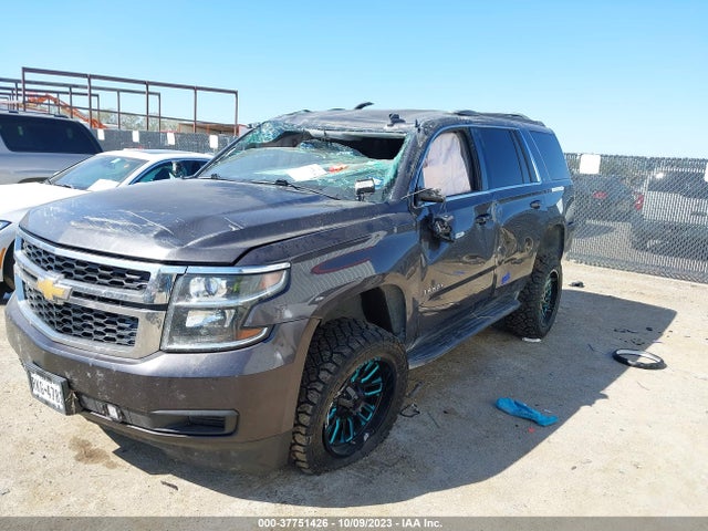 Chevrolet Tahoe Lt 2017 1GNSCBKC9HR136774 Image 2