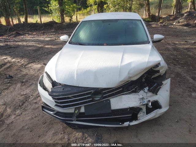 2016 VOLKSWAGEN PASSAT 1.8T S VIN: 1VWAT7A38GC048302