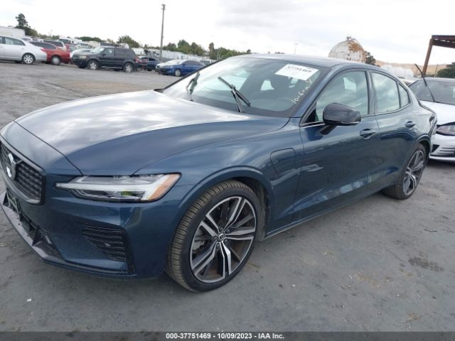 7JRBR0FZ2MG123933 Volvo S60 R-design Expression