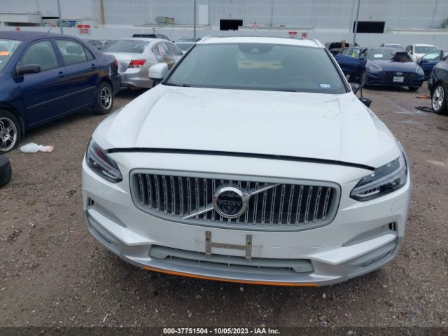 YV4A22NT3J1032799 Volvo V90 Cross Country Volvo Ocean Race