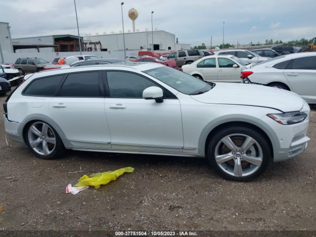 YV4A22NT3J1032799 Volvo V90 Cross Country Volvo Ocean Race