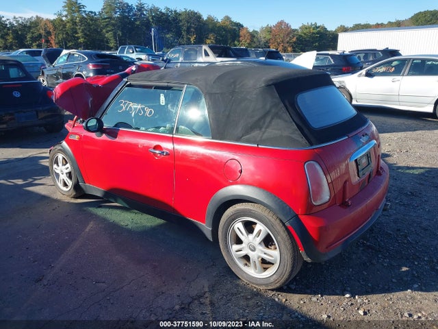 2006 MINI COOPER CONVERTIBLE WMWRF33516TG15257 Photo 2