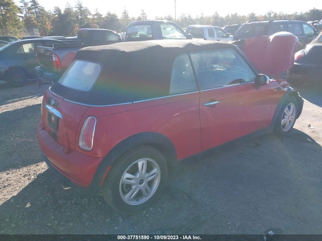2006 MINI COOPER CONVERTIBLE WMWRF33516TG15257 Photo 3