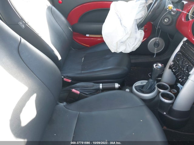 2006 MINI COOPER CONVERTIBLE WMWRF33516TG15257 Photo 4